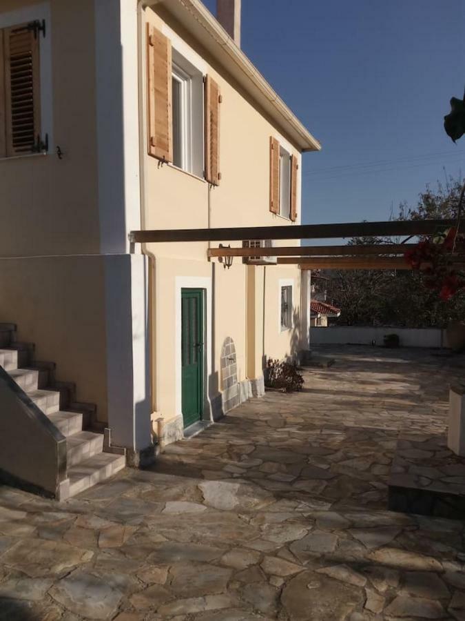 Traditional Village House Méson Yerakaríon エクステリア 写真