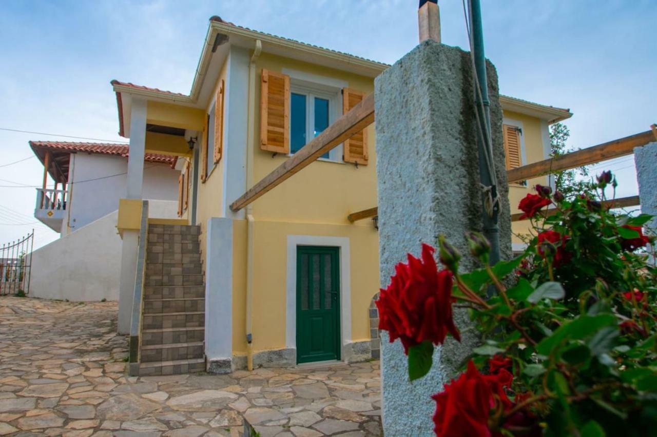 Traditional Village House Méson Yerakaríon エクステリア 写真